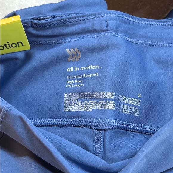 Women's Blue High-Waisted Leggings - Picture 5 of 7